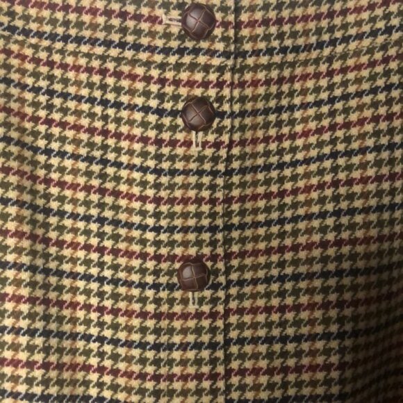 NWT TALBOTS houndstooth print design skirt. Size 18. - Picture 8 of 10